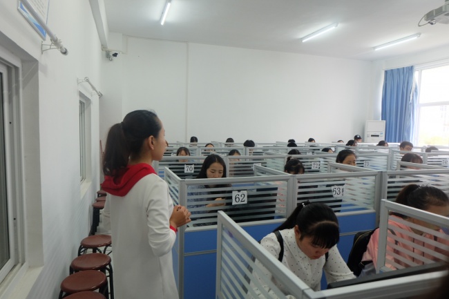 DSCF1975.JPG