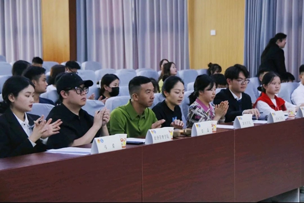 图片02.jpg