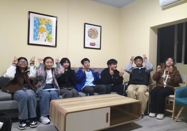 8677A5C104985DAB2DD4B5532D936BE1.jpg