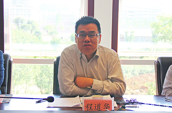 铜仁蔚蓝航空学校来Beat365官网洽谈合作办学事宜